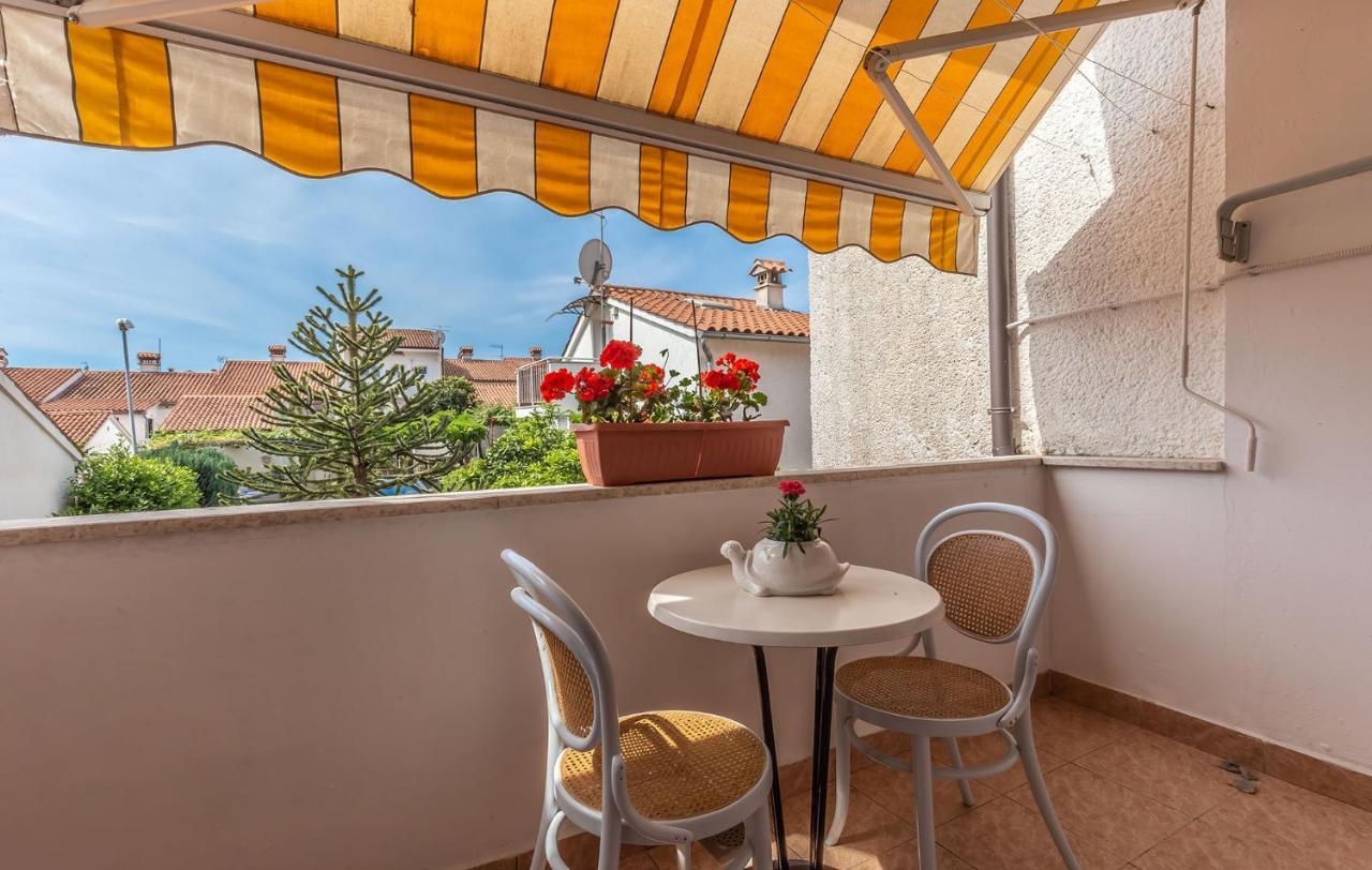 Rina B4 Apartment Porec Exterior photo